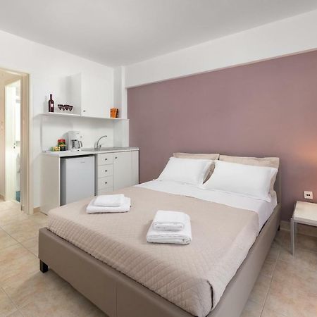 Astoria Studio Ii, Rhodes City Center - Brand New Bathroom Екстериор снимка